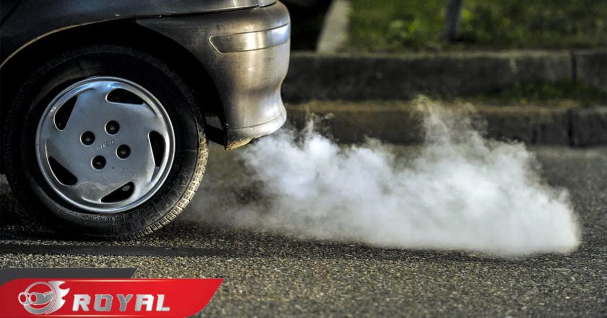 عکس دود سفید اگزوز ماشین