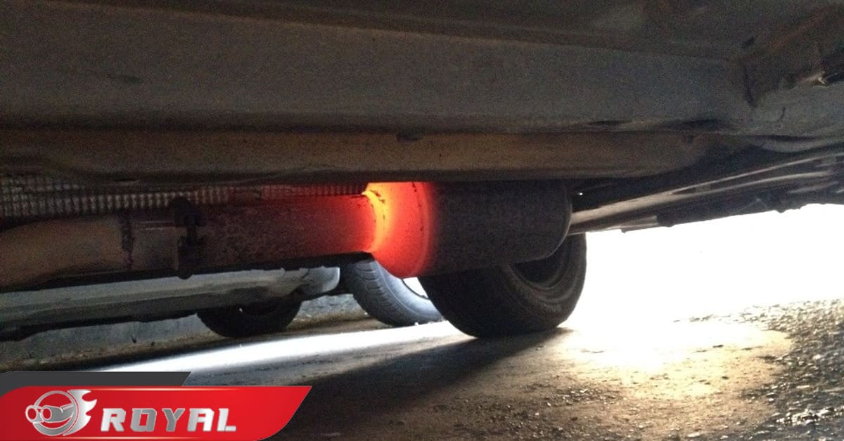 عکس علت داغ شدن یا سرخ شدن اگزوز ماشین چیست